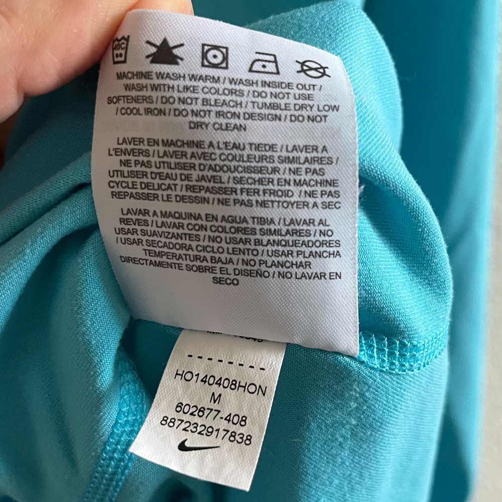 Nike Dri-FIT Turquoise 1/4 Zip Pullover Women’s Running Athletic Top Medium - Picture 8 of 9